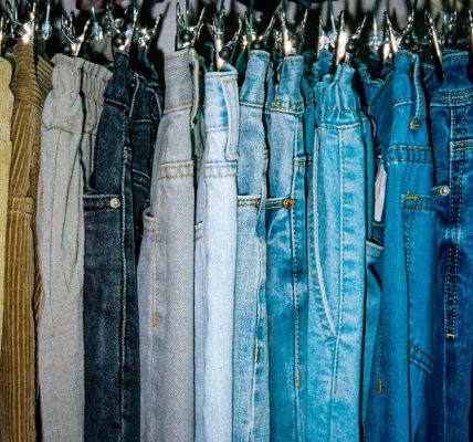 Photo Stacked pants
